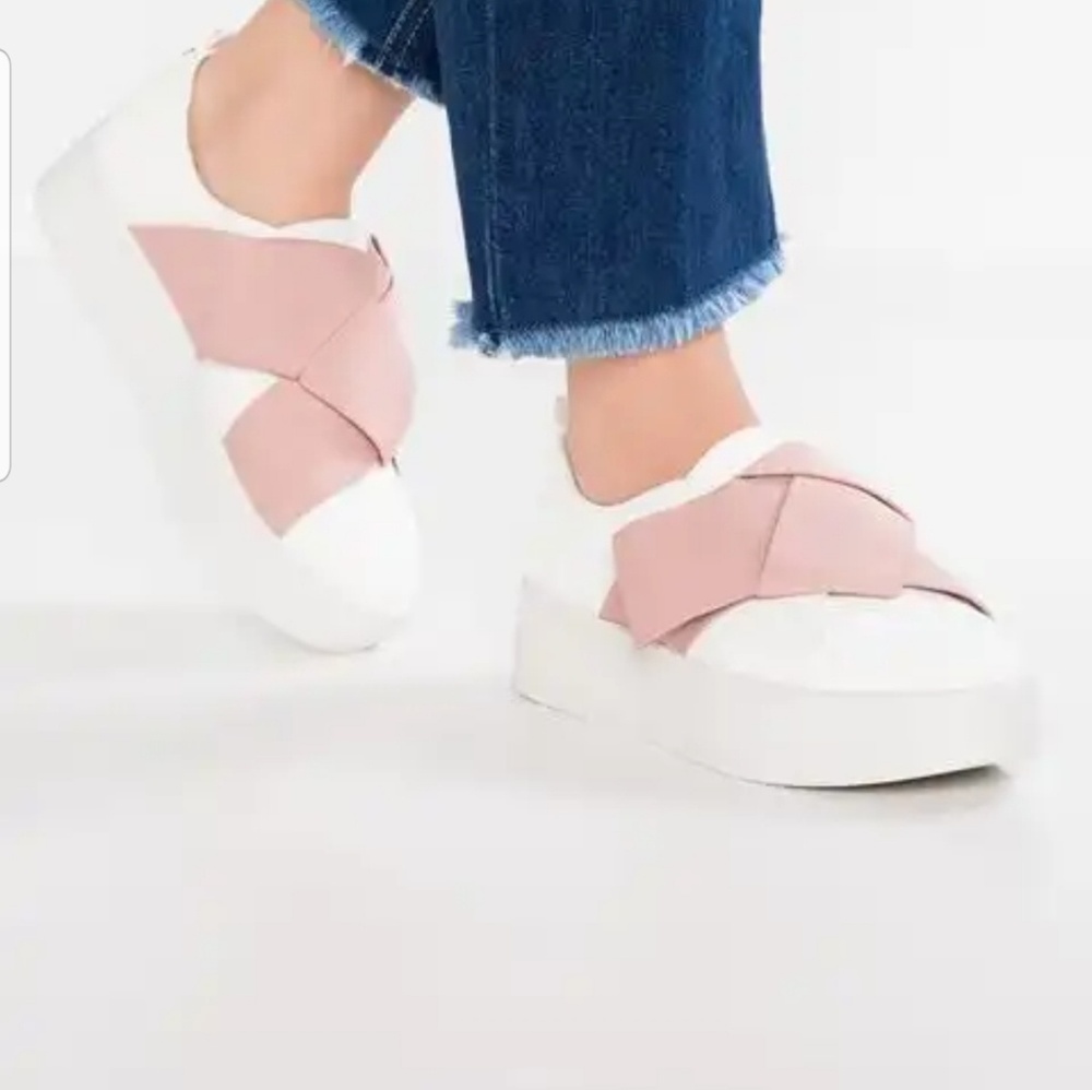 Call it Spring platform sneakers